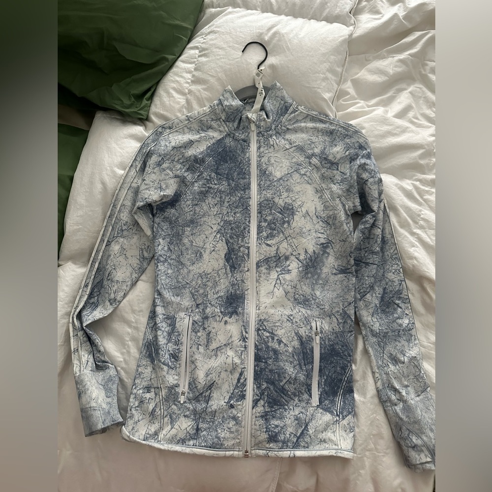 Lululemon Zip Up
